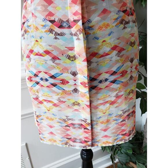 Cabi Avery Multicolor Round Neck Sleeveless Sheer Button Front Tunic Size Medium - Picture 4 of 14